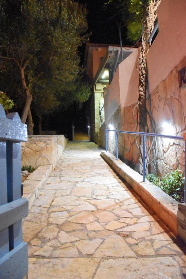 Corto Maltese Apartment Brgulje Luaran gambar